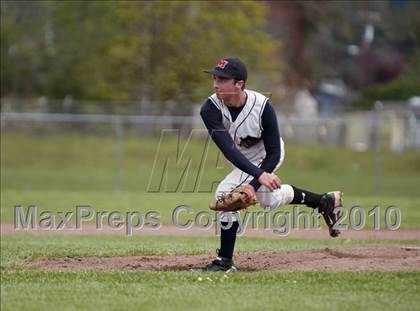 Thumbnail 1 in Del Norte @ McKinleyville photogallery.