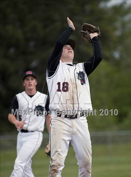 Thumbnail 1 in Del Norte @ McKinleyville photogallery.
