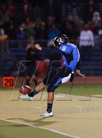 Thumbnail 3 in Cathedral Catholic @ Ramona (CIF SDS D1 Semifinal) photogallery.