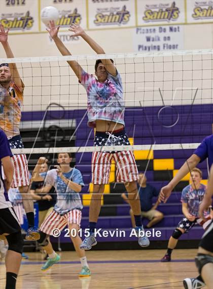 Thumbnail 2 in McClintock vs Sunrise Mountain (Notre Dame Prep Invitational) photogallery.