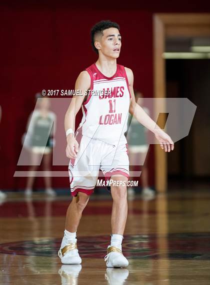 Thumbnail 3 in Moreau Catholic @ James Logan photogallery.