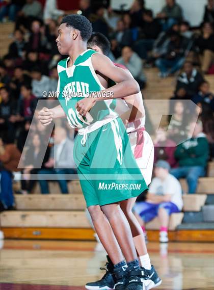 Thumbnail 3 in Moreau Catholic @ James Logan photogallery.
