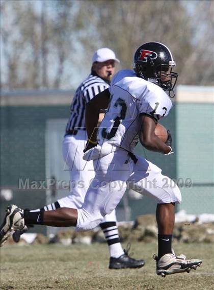 Thumbnail 2 in Columbine vs. Pomona photogallery.