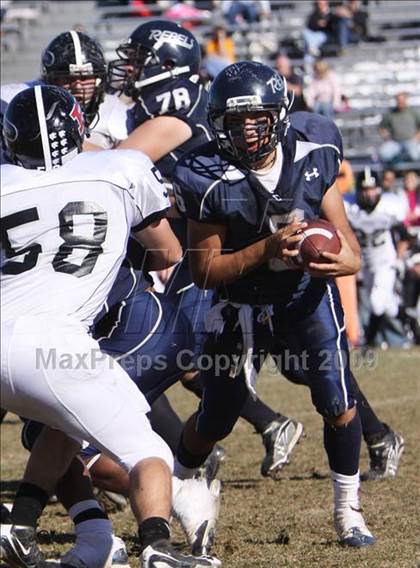 Thumbnail 2 in Columbine vs. Pomona photogallery.