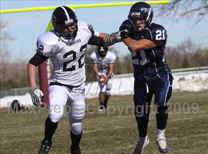 Thumbnail 2 in Columbine vs. Pomona photogallery.