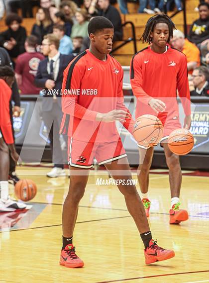 Thumbnail 1 in Long Island Lutheran vs. Christopher Columbus (Spalding Hoophall Classic) photogallery.