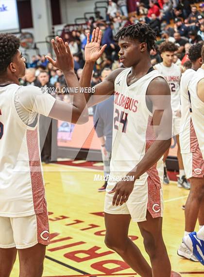 Thumbnail 1 in Long Island Lutheran vs. Christopher Columbus (Spalding Hoophall Classic) photogallery.