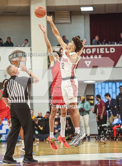 Thumbnail 3 in Long Island Lutheran vs. Christopher Columbus (Spalding Hoophall Classic) photogallery.
