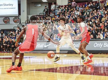 Thumbnail 2 in Long Island Lutheran vs. Christopher Columbus (Spalding Hoophall Classic) photogallery.