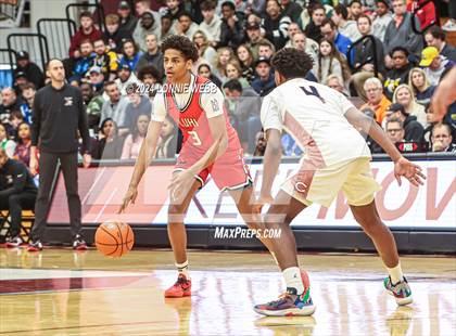 Thumbnail 3 in Long Island Lutheran vs. Christopher Columbus (Spalding Hoophall Classic) photogallery.