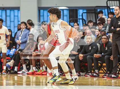 Thumbnail 1 in Long Island Lutheran vs. Christopher Columbus (Spalding Hoophall Classic) photogallery.