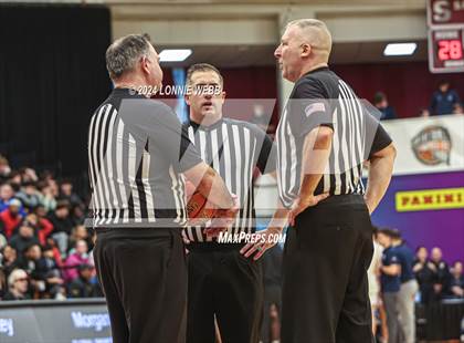 Thumbnail 3 in Long Island Lutheran vs. Christopher Columbus (Spalding Hoophall Classic) photogallery.