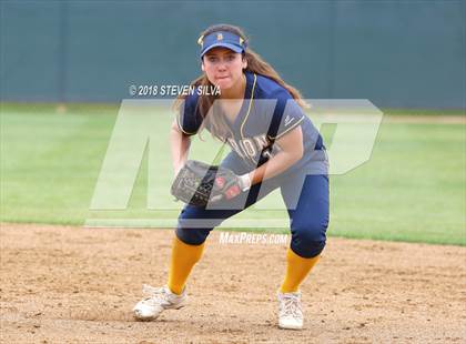 Thumbnail 1 in Bonita Vista vs. Cathedral Catholic (CIF SDS Open Division 2nd Round Playoff) photogallery.