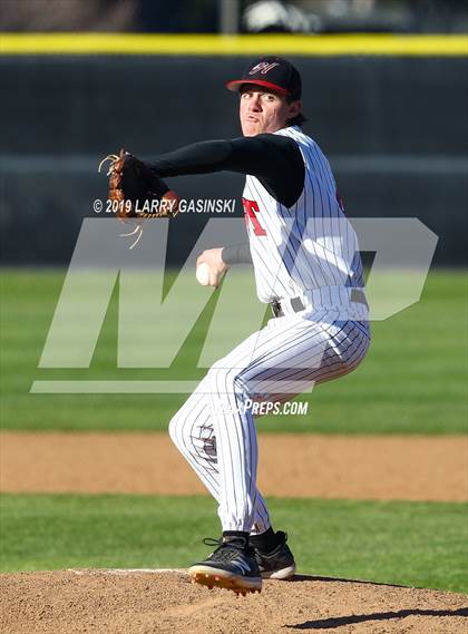 Thumbnail 1 in Saugus @ Hart photogallery.