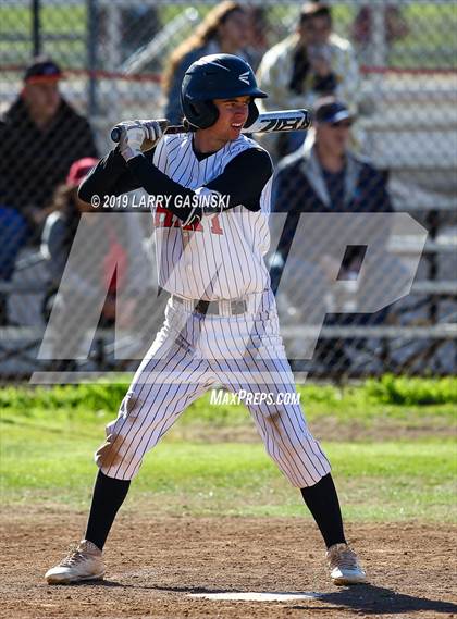 Thumbnail 3 in Saugus @ Hart photogallery.