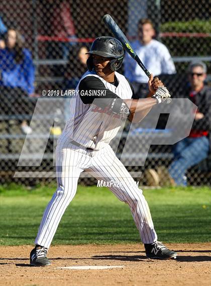 Thumbnail 3 in Saugus @ Hart photogallery.