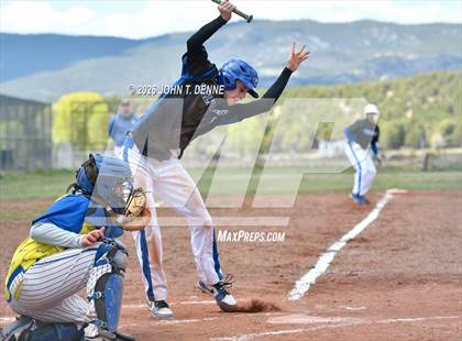 Thumbnail 1 in Questa @ Penasco photogallery.