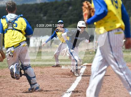 Thumbnail 1 in Questa @ Penasco photogallery.