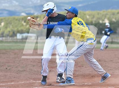 Thumbnail 3 in Questa @ Penasco photogallery.