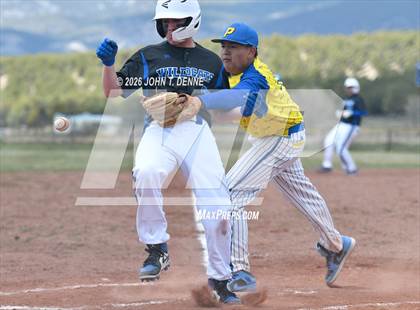 Thumbnail 1 in Questa @ Penasco photogallery.