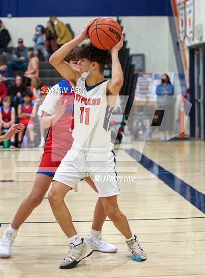 Thumbnail 3 in Los Alamitos @ Cypress photogallery.