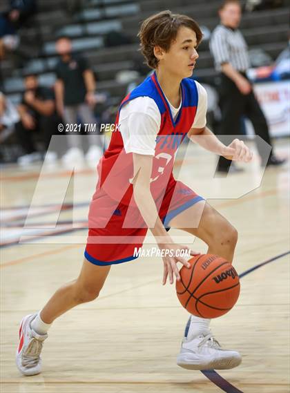 Thumbnail 3 in Los Alamitos @ Cypress photogallery.