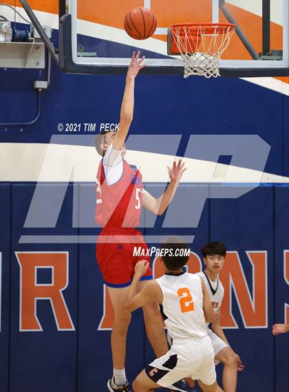 Thumbnail 2 in Los Alamitos @ Cypress photogallery.