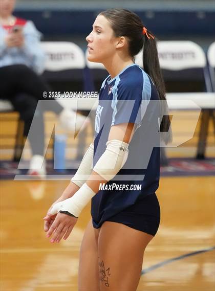 Thumbnail 3 in Oxford @ Lewisburg photogallery.