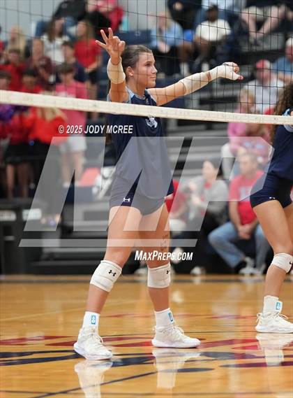 Thumbnail 2 in Oxford @ Lewisburg photogallery.