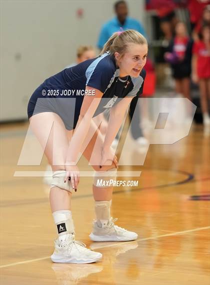 Thumbnail 1 in Oxford @ Lewisburg photogallery.