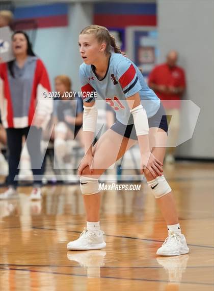 Thumbnail 2 in Oxford @ Lewisburg photogallery.