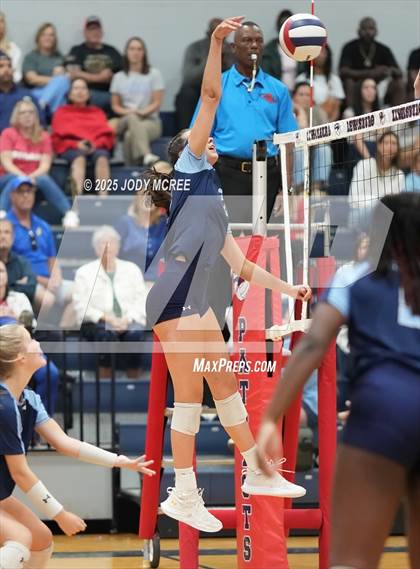 Thumbnail 2 in Oxford @ Lewisburg photogallery.