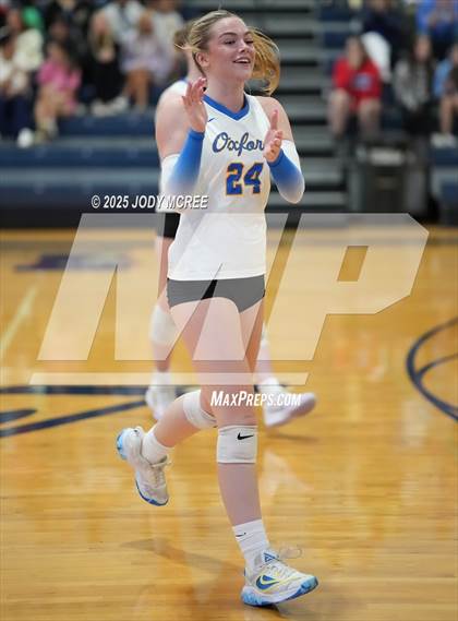 Thumbnail 1 in Oxford @ Lewisburg photogallery.