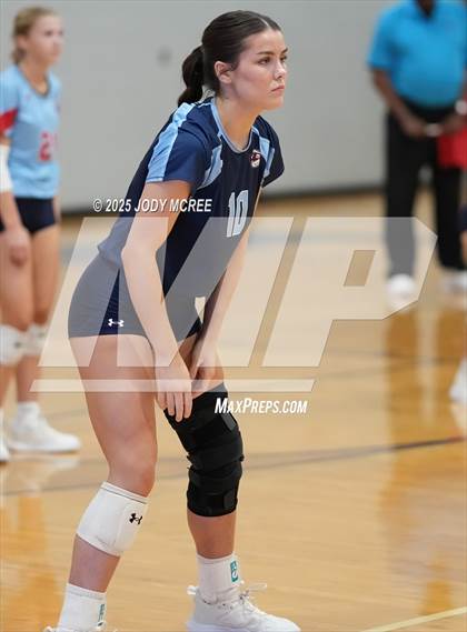 Thumbnail 3 in Oxford @ Lewisburg photogallery.