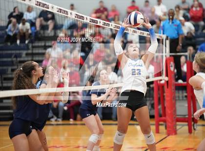 Thumbnail 2 in Oxford @ Lewisburg photogallery.