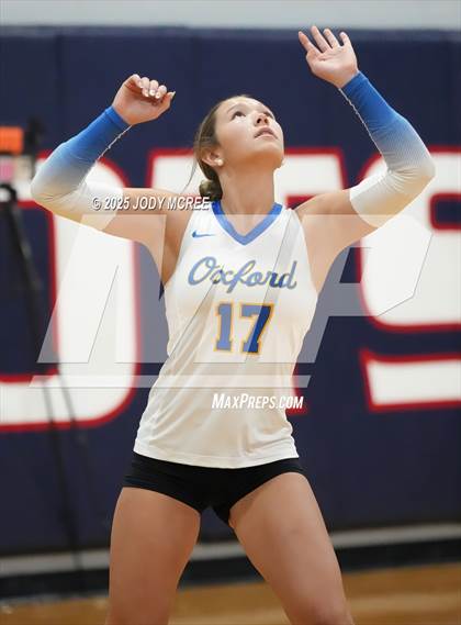 Thumbnail 1 in Oxford @ Lewisburg photogallery.