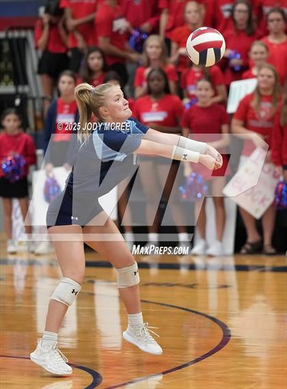 Thumbnail 2 in Oxford @ Lewisburg photogallery.