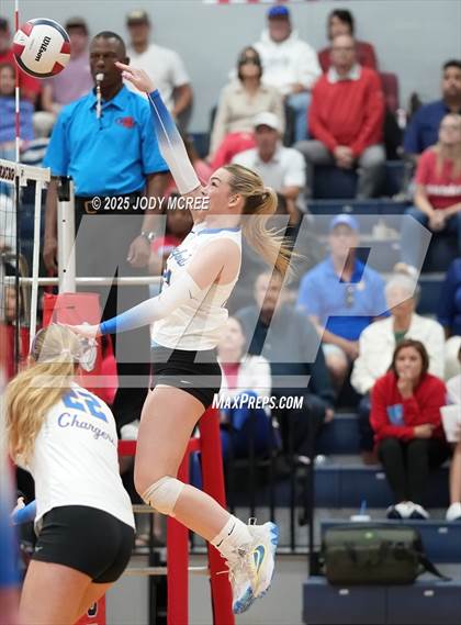 Thumbnail 1 in Oxford @ Lewisburg photogallery.