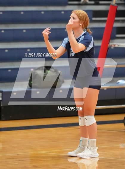 Thumbnail 1 in Oxford @ Lewisburg photogallery.