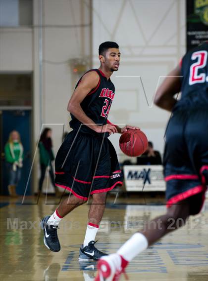 Thumbnail 3 in Westchester vs Pasadena (National Prep Classic) photogallery.