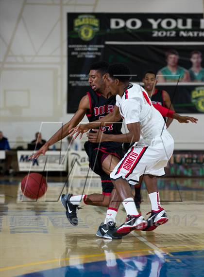 Thumbnail 1 in Westchester vs Pasadena (National Prep Classic) photogallery.