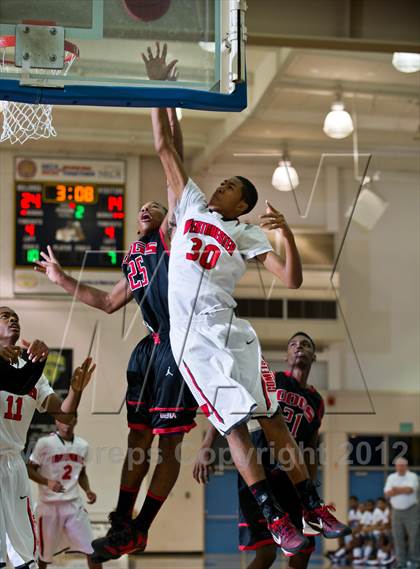 Thumbnail 3 in Westchester vs Pasadena (National Prep Classic) photogallery.