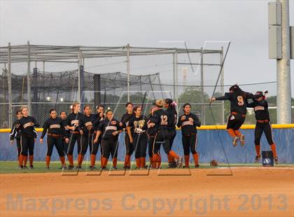 Thumbnail 3 in Deer Park vs Dobie (UIL 5A Bi-District Playoff) photogallery.