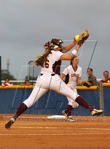 Thumbnail 3 in Deer Park vs Dobie (UIL 5A Bi-District Playoff) photogallery.