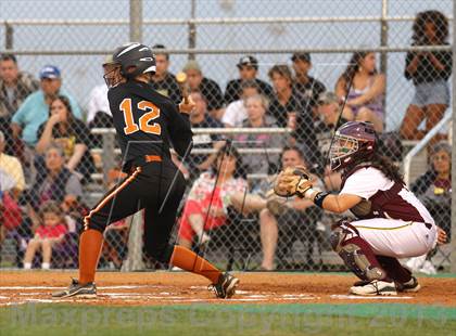 Thumbnail 1 in Deer Park vs Dobie (UIL 5A Bi-District Playoff) photogallery.