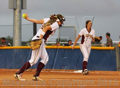 Thumbnail 2 in Deer Park vs Dobie (UIL 5A Bi-District Playoff) photogallery.