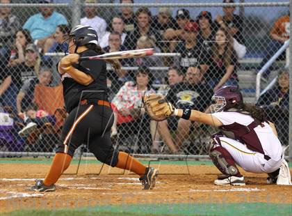 Thumbnail 2 in Deer Park vs Dobie (UIL 5A Bi-District Playoff) photogallery.