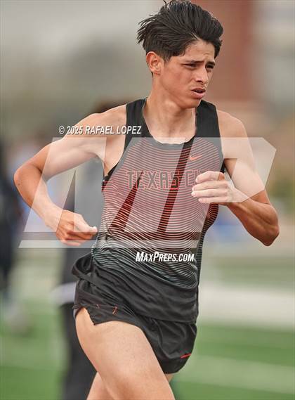 Thumbnail 2 in CCISD Ruben C Jordan Relays (800M) photogallery.