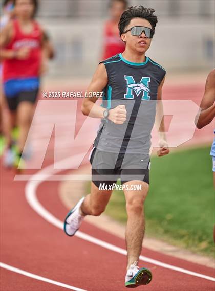 Thumbnail 1 in CCISD Ruben C Jordan Relays (800M) photogallery.