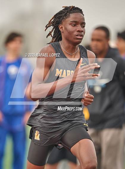 Thumbnail 1 in CCISD Ruben C Jordan Relays (800M) photogallery.